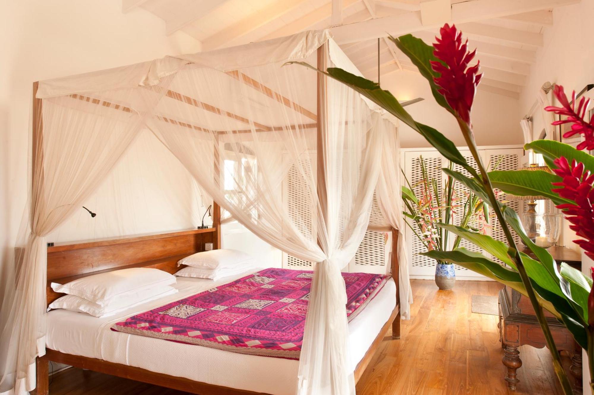 A 03 Bedroom Villa In Galle Fort With Roof Terrace & Pool ภายนอก รูปภาพ